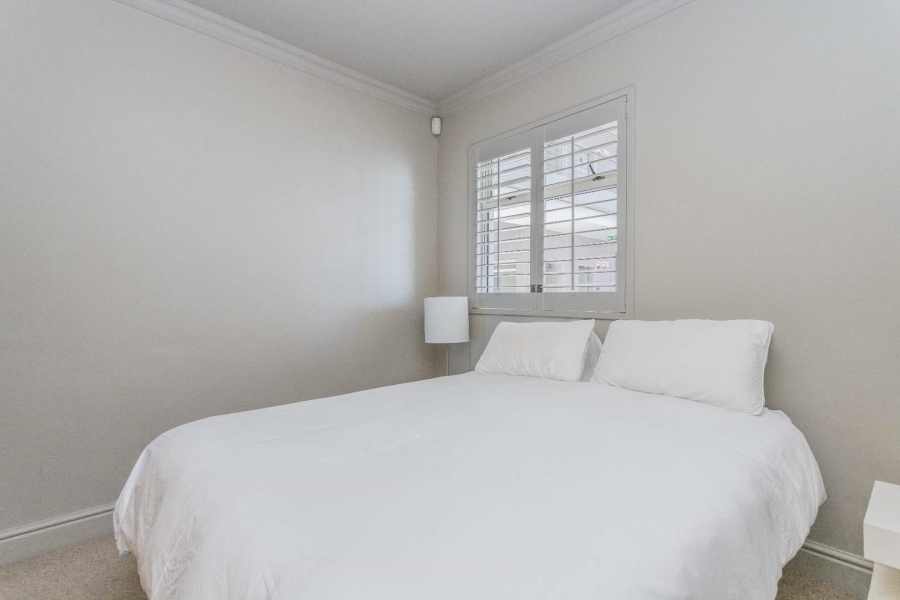 To Let 2 Bedroom Property for Rent in Mouille Point Western Cape